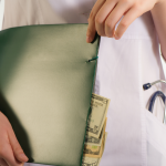 Врачи или банкиры? Как больницы области Абай крутили бюджет на депозитах и лечили без лицензий