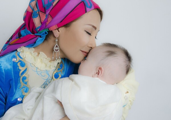 В Казахстане отмечают День матери